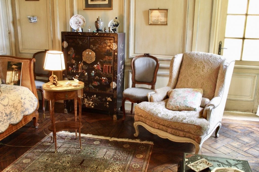 Les intérieurs du château de Lacypierre en Périgord