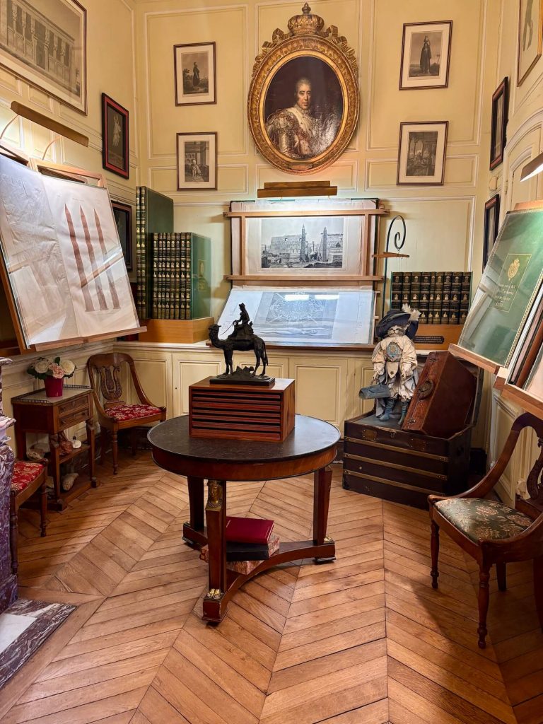 Intérieurs du château de Breteuil