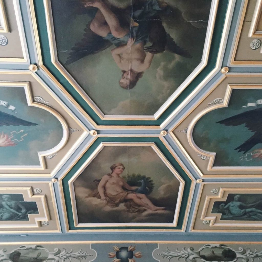 Les intérieurs du château de Sully-sur-Loire