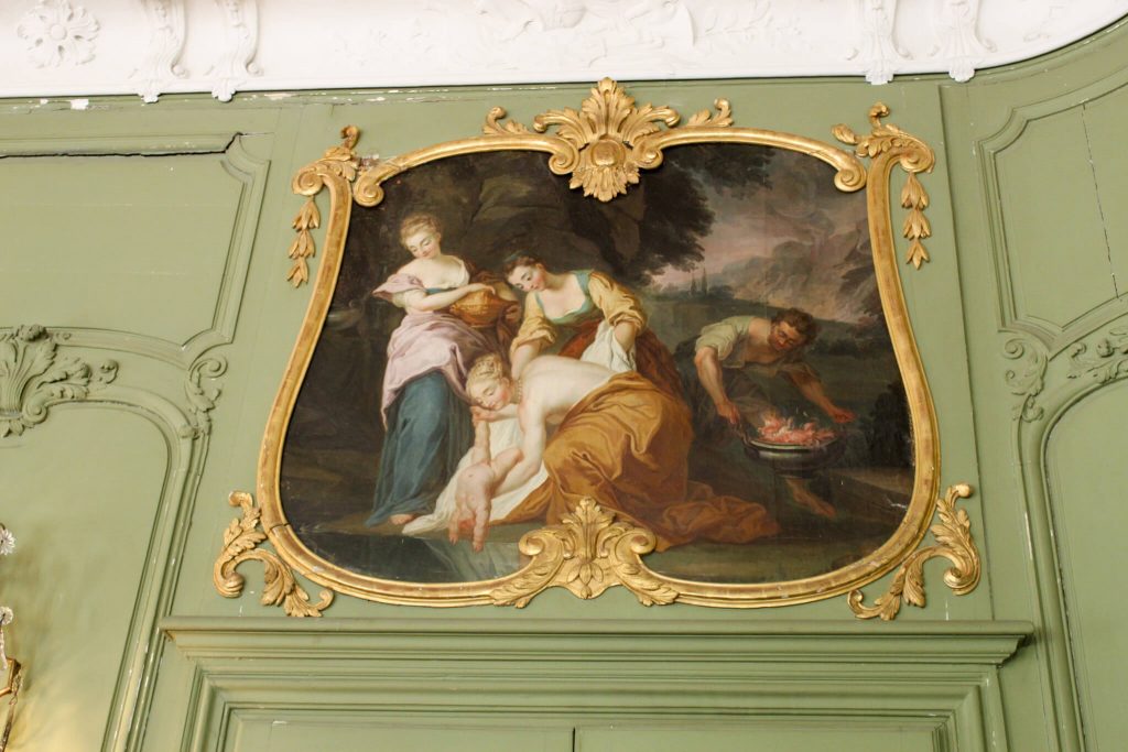Le grand salon du château de Bouges