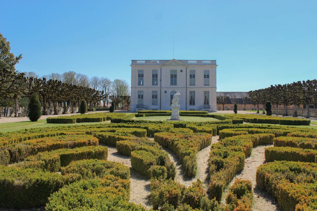 Les jardins du château de Bouges