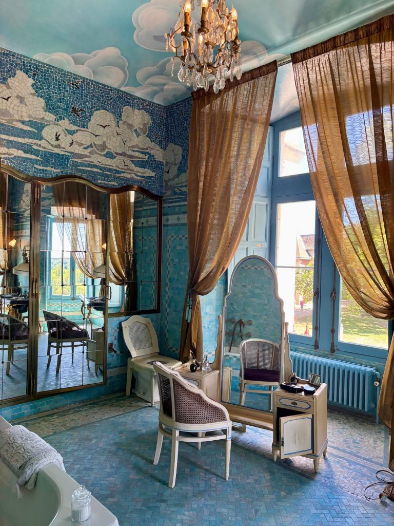 Salle de bain Art Déco au château de Candé
